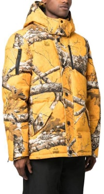 Moose Knuckles x Post Malone黄色满印羽绒连帽夹克男款. M32MJ218PM-1074 Cheap Moose Knuckles x Post Malone黄色满印羽绒连帽夹克男款. M32MJ218PM-1074