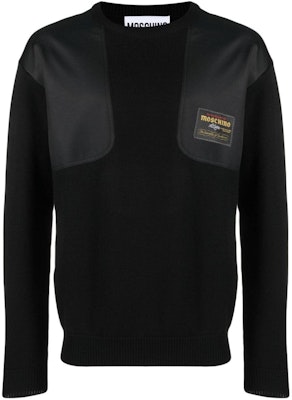 Sweater Lengan Panjang MOSCHINO Hitam dengan Corak Patchwork A0918-5202-0555 Order Sweater Lengan Panjang MOSCHINO Hitam dengan Corak Patchwork A0918-5202-0555