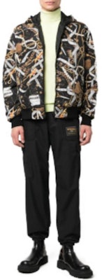 MOSCHINO 寬鬆版型花卉拉鍊連帽外套 J0604-5255-2555 Lookbook MOSCHINO 寬鬆版型花卉拉鍊連帽外套 J0604-5255-2555