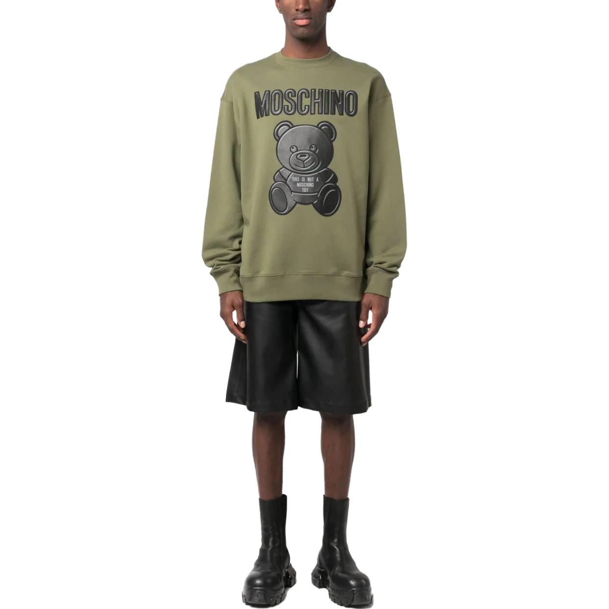 Lookbook 모스키노 루즈핏 그린 크루넥 스웨트셔츠 애니멀 레터 디자인. V1713-7028-1427