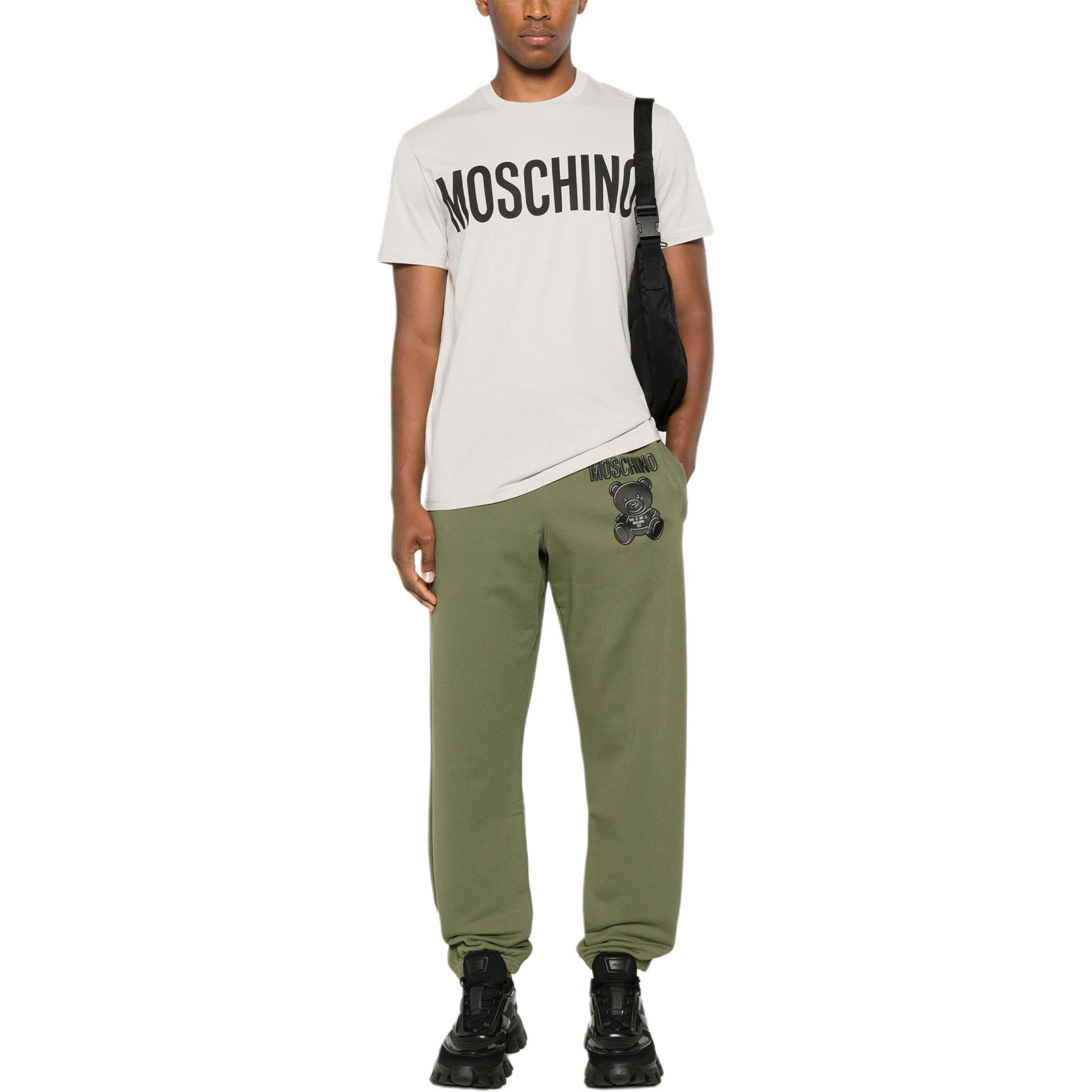 Shop 모스키노 올리브 그린 니트 조거팬츠 엘라스틱 허리 포켓. V036570281427