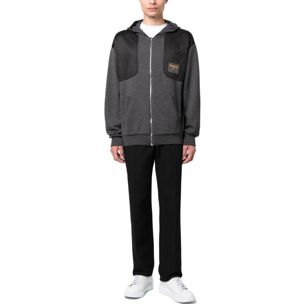 Lookbook モスキーノ ジッパーロゴ フーディージャケット ダークグレー. A0920-5202-0509