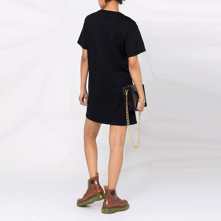 Shop 모스키노 베어 인타르시아 니트 반팔 드레스 블랙. V0491-5501-1555