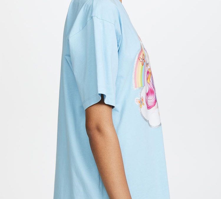 Details for Camiseta Unisex Moschino Azul de Manga Corta con Estampado de Pony. 3XT0798-4040-1305