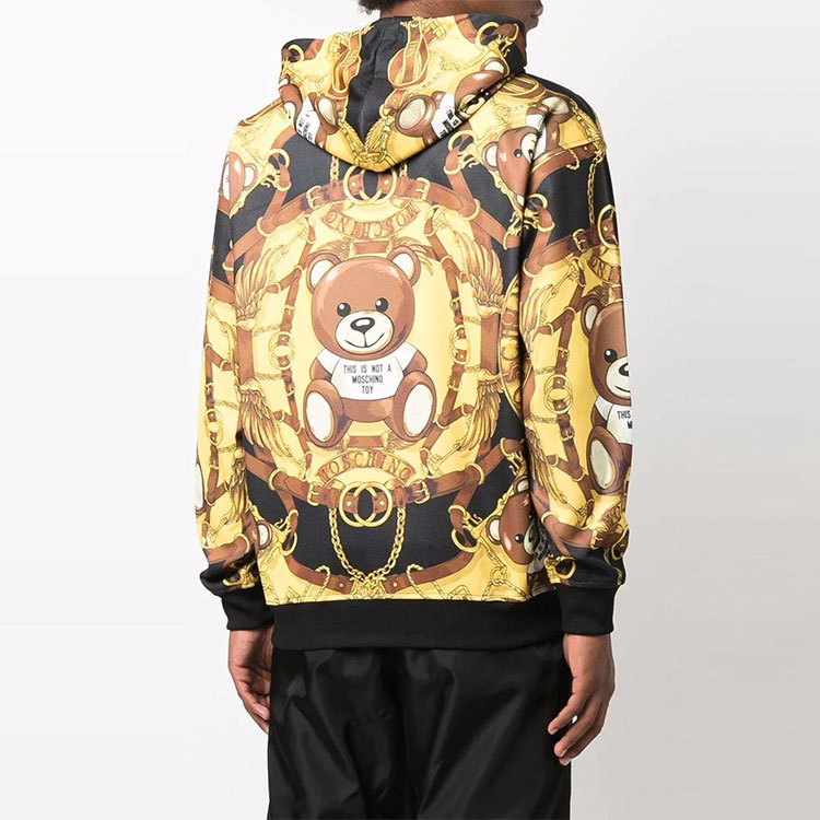 Shop MOSCHINO FW21 Baju Kuning Pullover dengan Cetakan Kartun Beruang Teddy. J1722-5229-1555