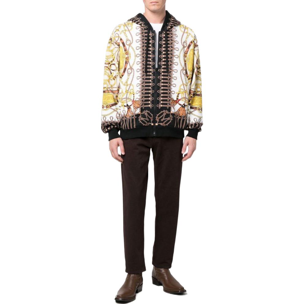 Lookbook Chaqueta con capucha Moschino FW22 Logo bordado multicolor. A17125227