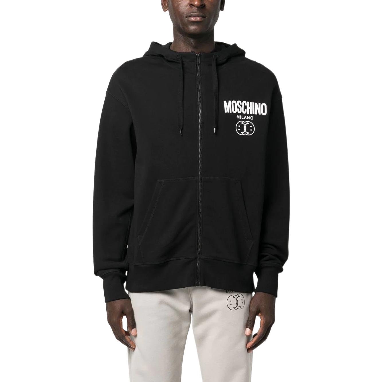 Shop MOSCHINO FW22 黑色Logo印花連帽拉鍊長袖衛衣. J1708-2028-0555