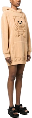 모스키노 FW23 테디베어 후디 롱슬리브 미디 드레스 라이트 브라운. A0432-5526-1018 Purchase 모스키노 FW23 테디베어 후디 롱슬리브 미디 드레스 라이트 브라운. A0432-5526-1018