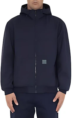 モスキーノ ネイビーブルー ロゴパッチ フーデッドジップアップジャケット A0630-2013-0555 Buy モスキーノ ネイビーブルー ロゴパッチ フーデッドジップアップジャケット A0630-2013-0555
