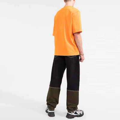 MOSCHINO SS22 Logo Printed Orange Short-Sleeve T-Shirt J0707-2044-1063 Shop MOSCHINO SS22 Logo Printed Orange Short-Sleeve T-Shirt J0707-2044-1063