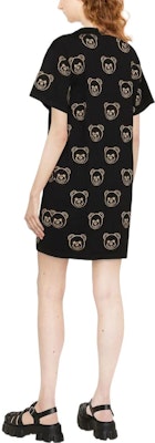 MOSCHINO SS22 Dress Hitam Motif Teddy Bear Crewneck Lengan Pendek. V0495-5401-1555 Shop MOSCHINO SS22 Dress Hitam Motif Teddy Bear Crewneck Lengan Pendek. V0495-5401-1555