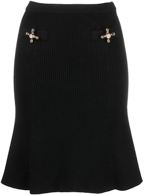 MOSCHINO SS22 黑色裙子搭配裝飾按鈕細節。 J0187-5400-0555 Order MOSCHINO SS22 黑色裙子搭配裝飾按鈕細節。 J0187-5400-0555