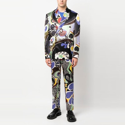 MOSCHINO SS23 Blazer Pria Hitam Pola Double-Breasted. J0510-2055-1555 Lookbook MOSCHINO SS23 Blazer Pria Hitam Pola Double-Breasted. J0510-2055-1555