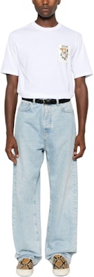 모스키노 테디 베어 그래픽 리브드 트림 화이트 반팔 티셔츠 V071352411001 Lookbook 모스키노 테디 베어 그래픽 리브드 트림 화이트 반팔 티셔츠 V071352411001