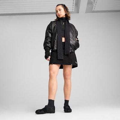 "Mostro Fey PRM PUMA Hitam-Abu Gelap Segar" 401062-01 Lookbook "Mostro Fey PRM PUMA Hitam-Abu Gelap Segar" 401062-01