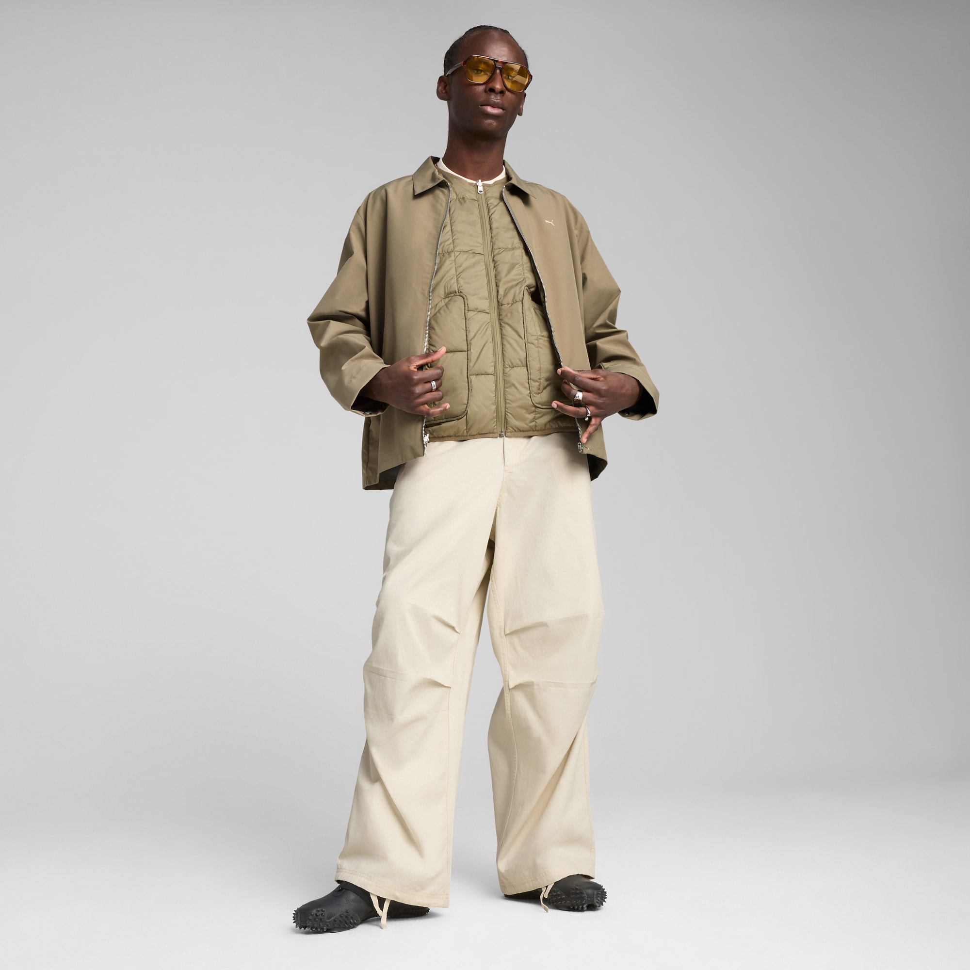 Lookbook モストロレザースニーカー 402273-01