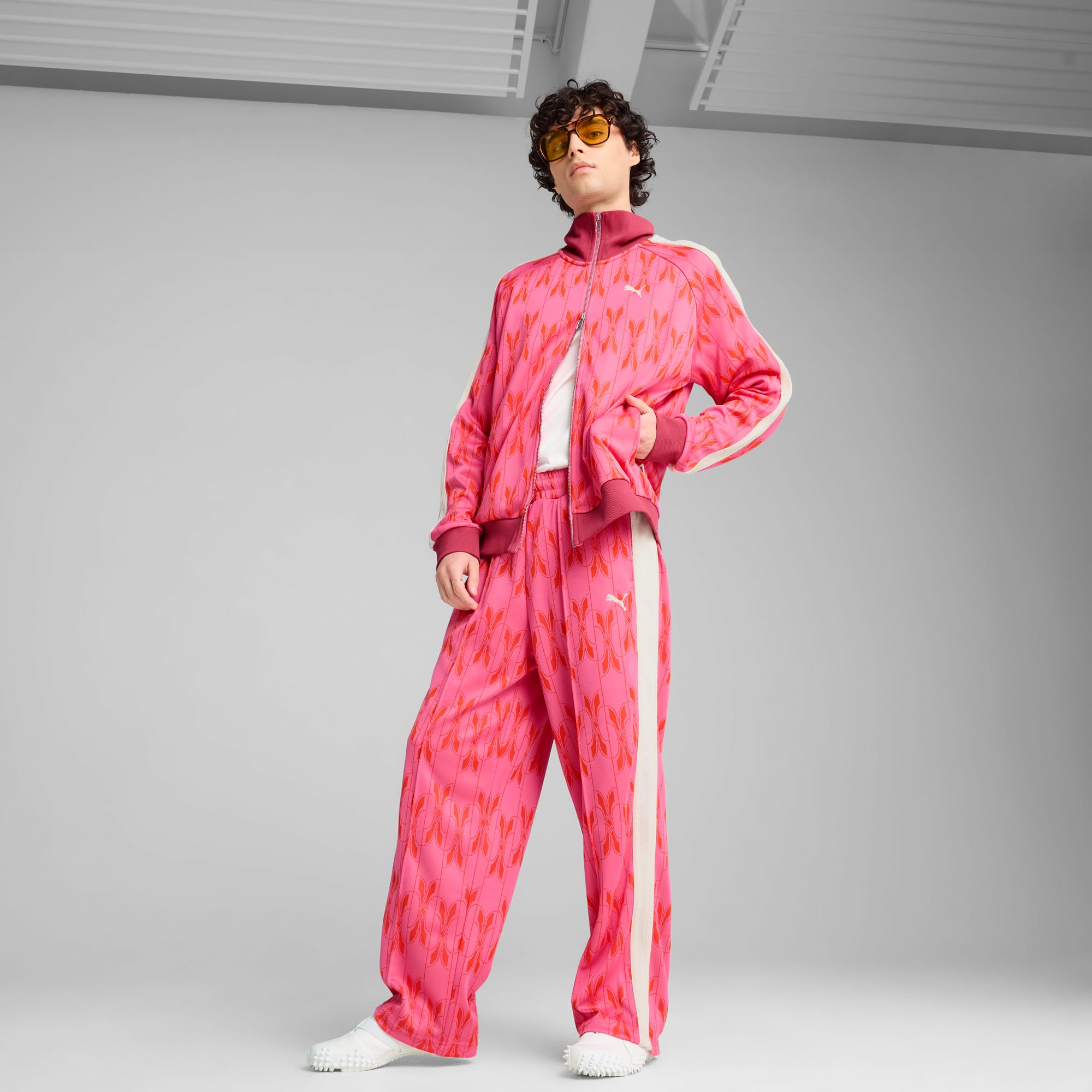 Shop 모스트로 가죽 스니커즈 402273-02