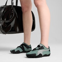 Sneakers Mostro OG 397330-09 Order Sneakers Mostro OG 397330-09