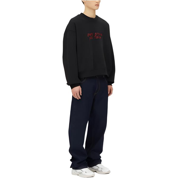 Lookbook Sudadera MSGM Negra Cuello Redondo con Estampado de Letras y Mangas Largas. 3740MM136247795-99