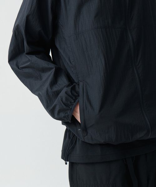 Purchase MUSINSA STANDARD [City Leisure] Lightweight Packable Windbreaker Jacket [Black] MMDJJ5Z81-BK