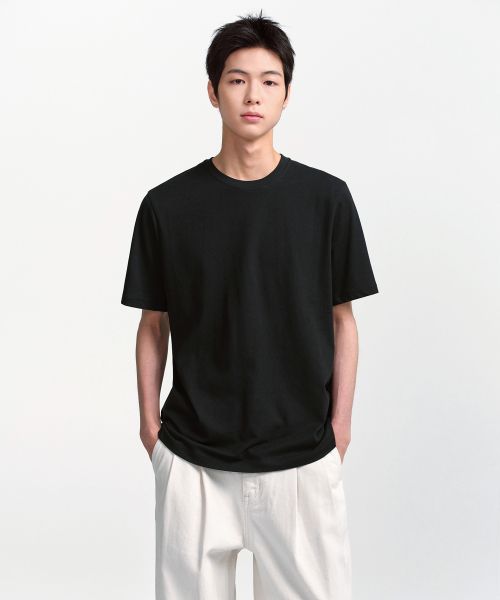Lookbook MUSINSA STANDARD [Cool Standard] Basic Crew Neck T-Shirt [Black] MMBTS6Z10-BK