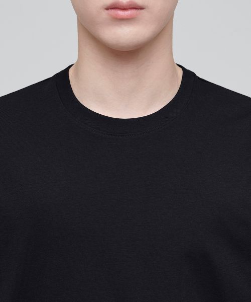 Shop MUSINSA STANDARD [クール スタンダード] クルーネック 長袖Tシャツ [ブラック] MMJTL5Z18-BK