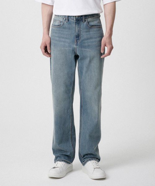 MUSINSA STANDARD [Cool Standard] Regular Fit Denim Pants [Light Indigo] MMCNP5Z10-LI
