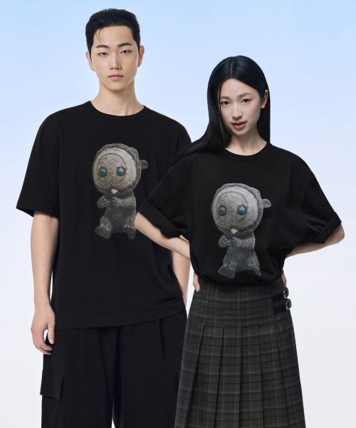 MUSINSA STANDARD [Donggung Collab] Tteokbboki Black T-shirt 1 [Black] MMFTS9D11-BK