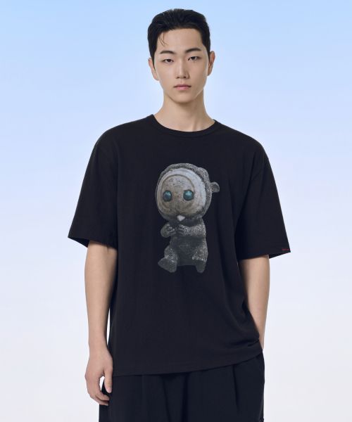 Order MUSINSA STANDARD [Donggung Collab] Tteokbboki Black T-shirt 1 [Black] MMFTS9D11-BK