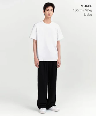 Camiseta Blanca Básica de Cuello Redondo MUSINSA STANDARD MM0TS4Z04-WH Order Camiseta Blanca Básica de Cuello Redondo MUSINSA STANDARD MM0TS4Z04-WH
