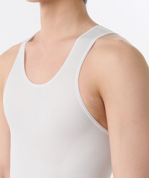 Lookbook MUSINSA STANDARD Body Shaper Tank Top [White] MMEUT5D07-WH