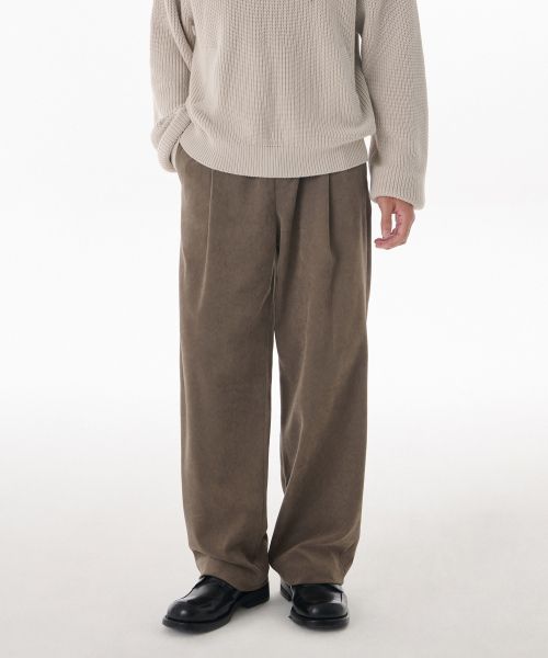 Musinsa Standard Brushed One Tuck Wide Banding Pants [Brown] MMDPCAZ13-BR