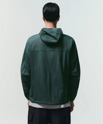 MUSINSA STANDARD 城市休闲轻便可收纳防风外套【猎人绿】 MMDJJ5Z81-TG Lookbook MUSINSA STANDARD 城市休闲轻便可收纳防风外套【猎人绿】 MMDJJ5Z81-TG