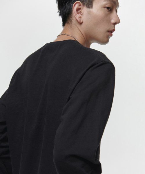 Purchase Musinsa Standard Crewneck Long Sleeve T-Shirt [Black] MM0TLAZ08-BK