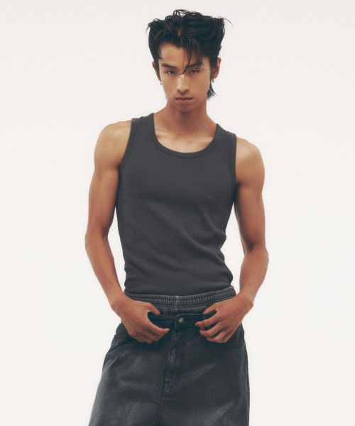 MUSINSA STANDARD Essential Tank Top [Dark Grey] MMDTE7Z01-DG