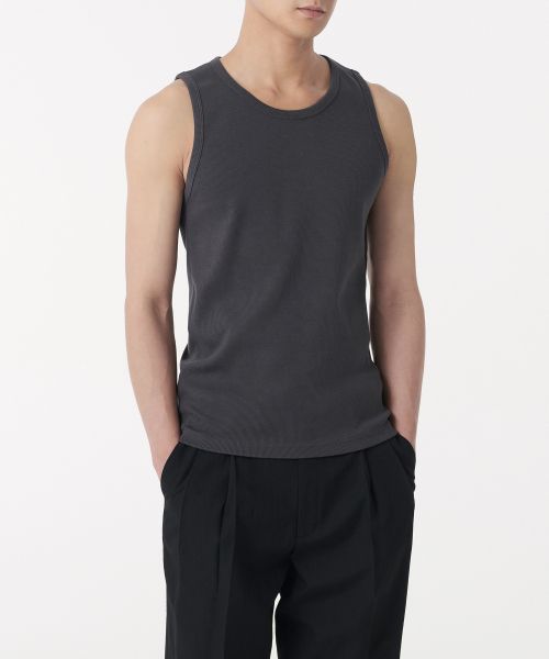 Lookbook MUSINSA STANDARD Essential Tank Top [Dark Grey] MMDTE7Z01-DG