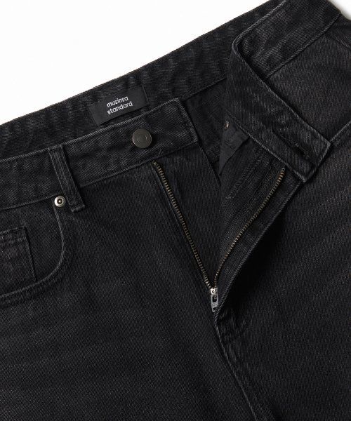 Shop MUSINSA STANDARD 特寬版牛仔褲［水洗黑］ MMCNP0Z18-WC