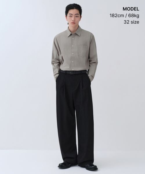 Shop 무신사 스탠다드 와이드 투턱 히든 밴딩 슬랙스 [블랙] MMFPL3C03-BK
