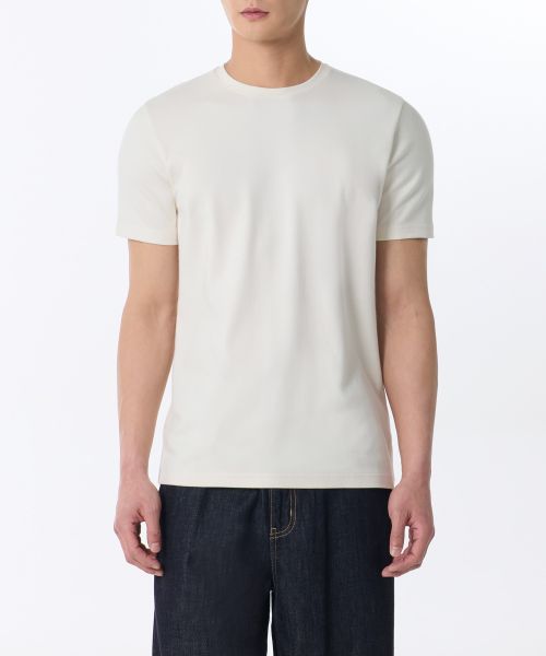 Lookbook MUSINSA STANDARD Muscle Fit Crew Neck Modal T-Shirt [Cream] - Kaos Modal Cream MMDTS6Z05-CR