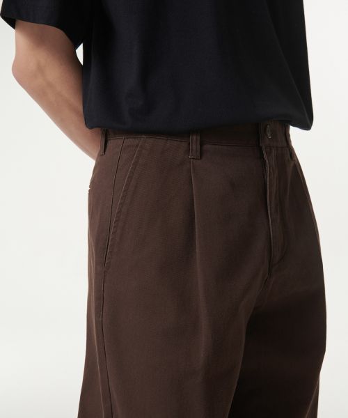 Purchase Musinsa Standard One Tuck Regular Fit Chino Pants [Baroque Brown] MMAPC9Z06-QB