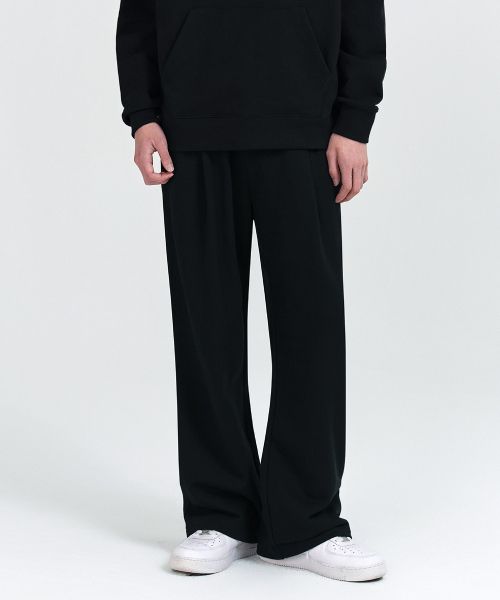 Musinsa Standard One Tuck Wide Lounge Sweatpants [Black] MMBPKAZ03-BK