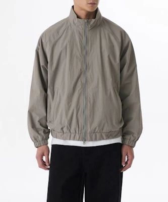 MUSINSA STANDARD 宽松立领防风夹克(浅卡其色) MMDJJ5Z01-LK Buy MUSINSA STANDARD 宽松立领防风夹克(浅卡其色) MMDJJ5Z01-LK
