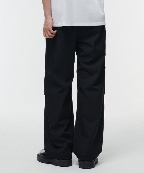 Lookbook Musinsa Standard Parachute Banding Slacks [Black] MMCPLAZ20-BK