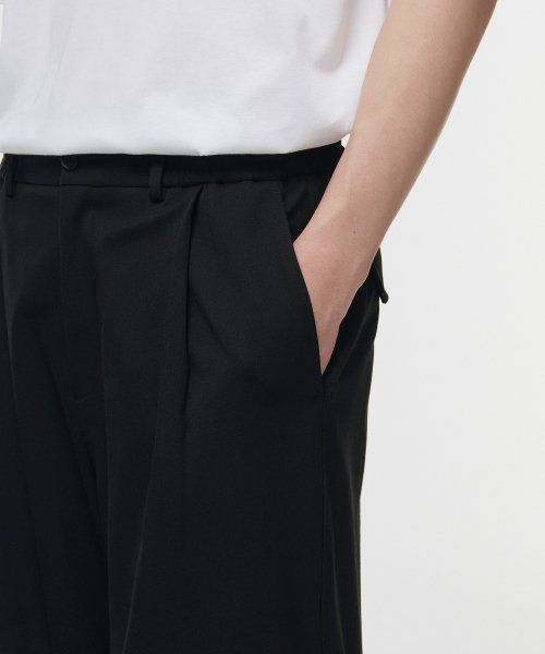 Purchase Musinsa Standard Parachute Banding Slacks [Black] MMCPLAZ20-BK