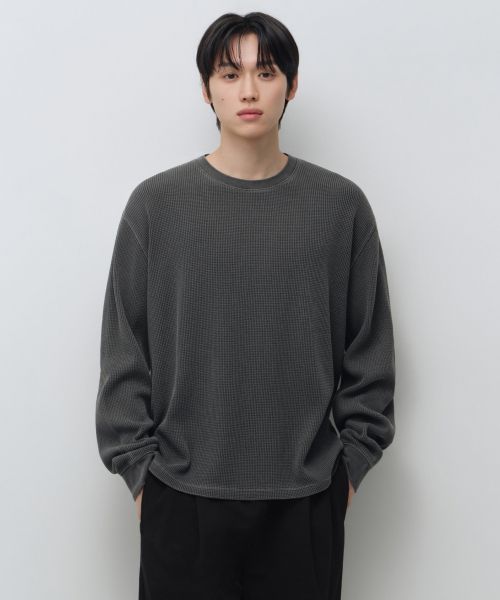 Musinsa Standard Pigment Waffle Long Sleeve T-Shirt [Charcoal Grey] MMFTL8C09-CG