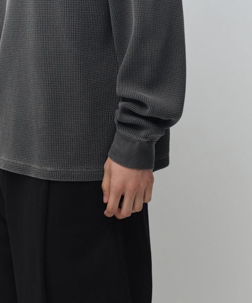 Purchase MUSINSA STANDARD 颜料染华夫格长袖T恤（炭灰色） MMFTL8C09-CG