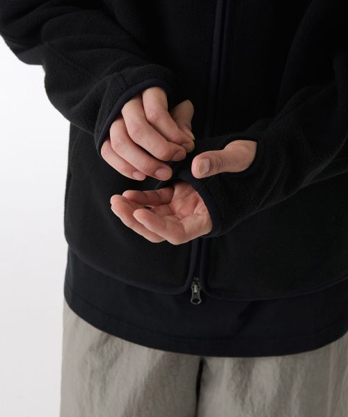 Sizing MUSINSA STANDARD 搖粒絨插肩袖高領外套【黑色】 MMDFJBZ22-BK