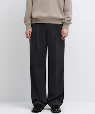 MUSINSA STANDARD 寬版隱藏式鬆緊腰西裝褲【深灰】 MM0PL0Z05-DG Lookbook MUSINSA STANDARD 寬版隱藏式鬆緊腰西裝褲【深灰】 MM0PL0Z05-DG
