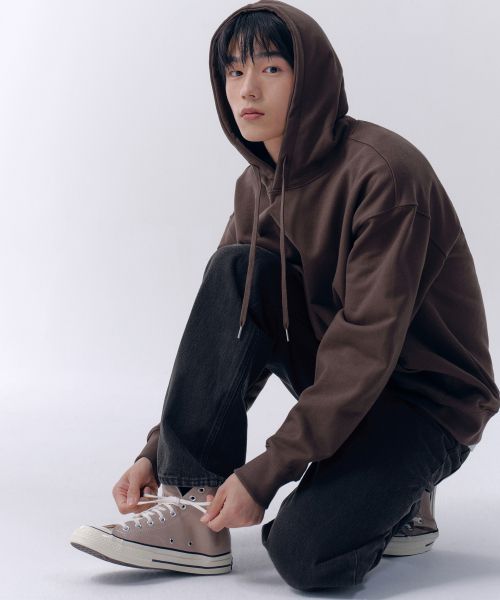 Lookbook MUSINSA STANDARD 標準版型水洗黑牛仔褲 MMJNP0Z02-WC