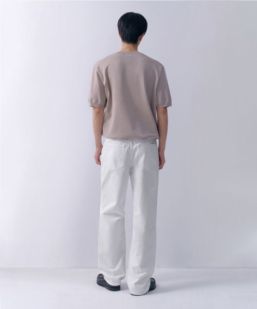 Shop MUSINSA STANDARD 常規版型白色牛仔褲 MMJNP0Z02-WH